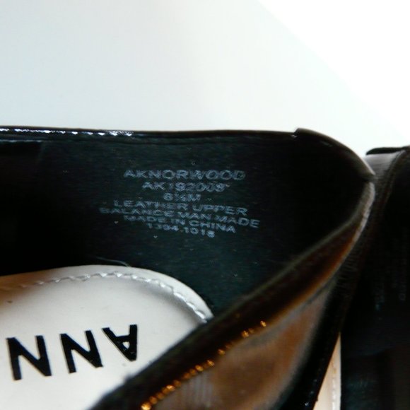 New Anne Klein Leather Pumps - Picture 9 of 9